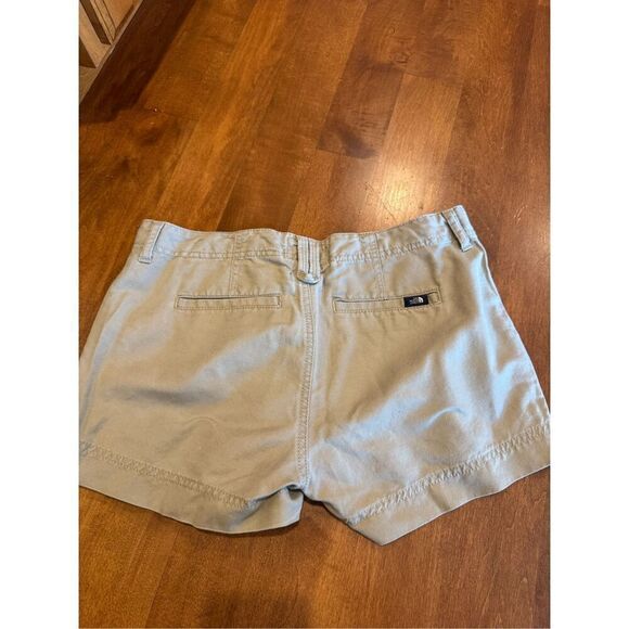 Women’s vintage the North Face shorts size 4 regular - Picture 4 of 5